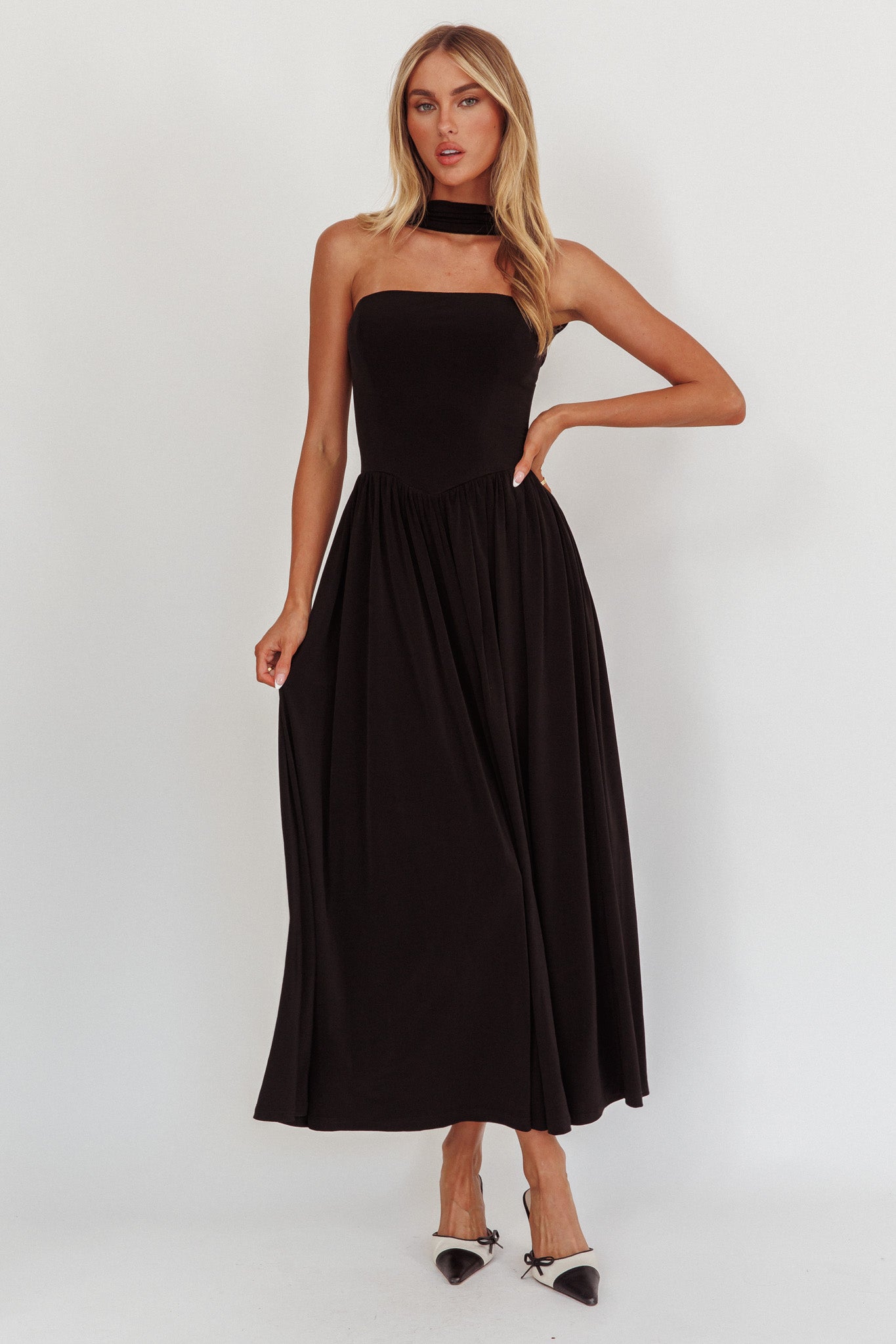 Aurora Midi Dress - Black | JAUS LARGE / Black Aurora Midi Dress - Black | JAUS LARGE / Black
