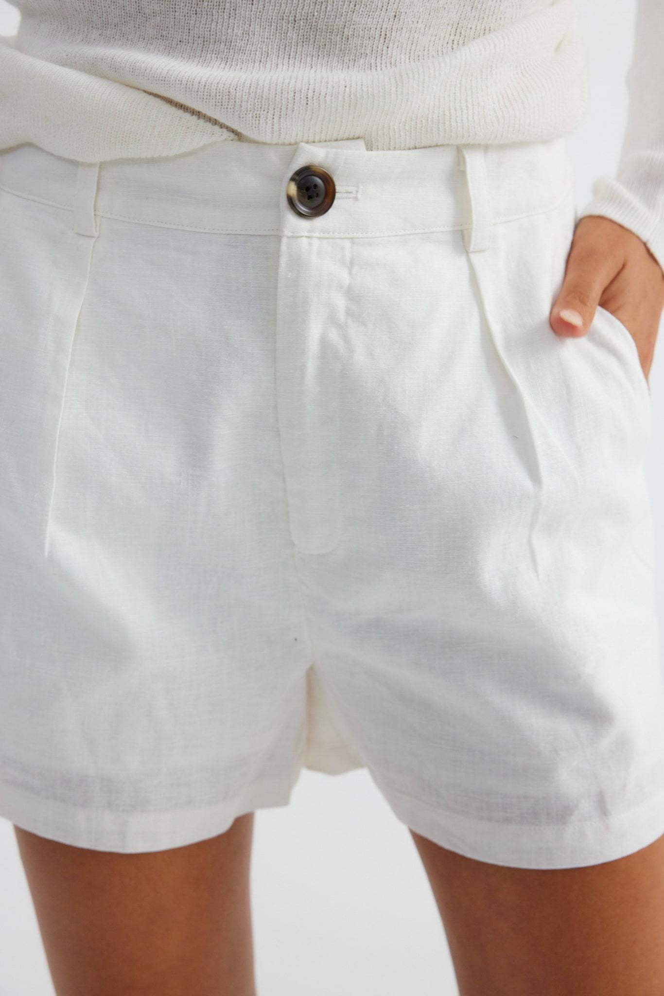 Hale Linen Short - White - SHOPJAUS - JAUS
