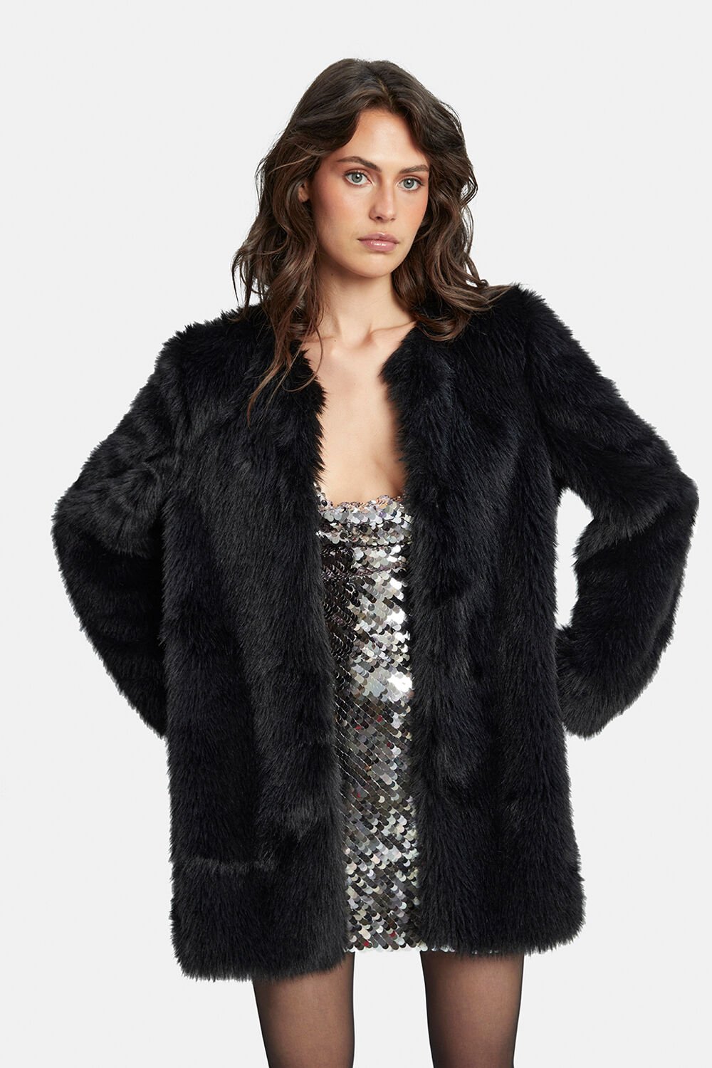 Logan Faux Fur Coat - Black - SHOPJAUS - JAUS