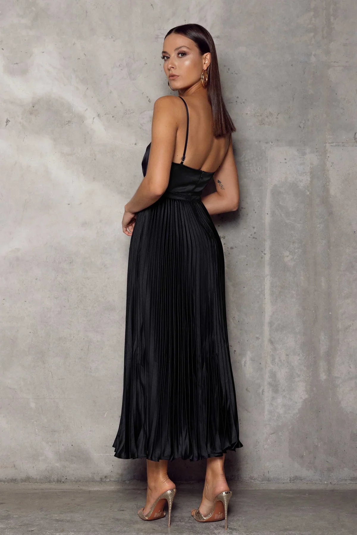 beaded prom dress vintage A-line Off-the-shoulder Long Prom Dress Vintage Beaded Formal Dress Ruffles  Evening Dress SED032