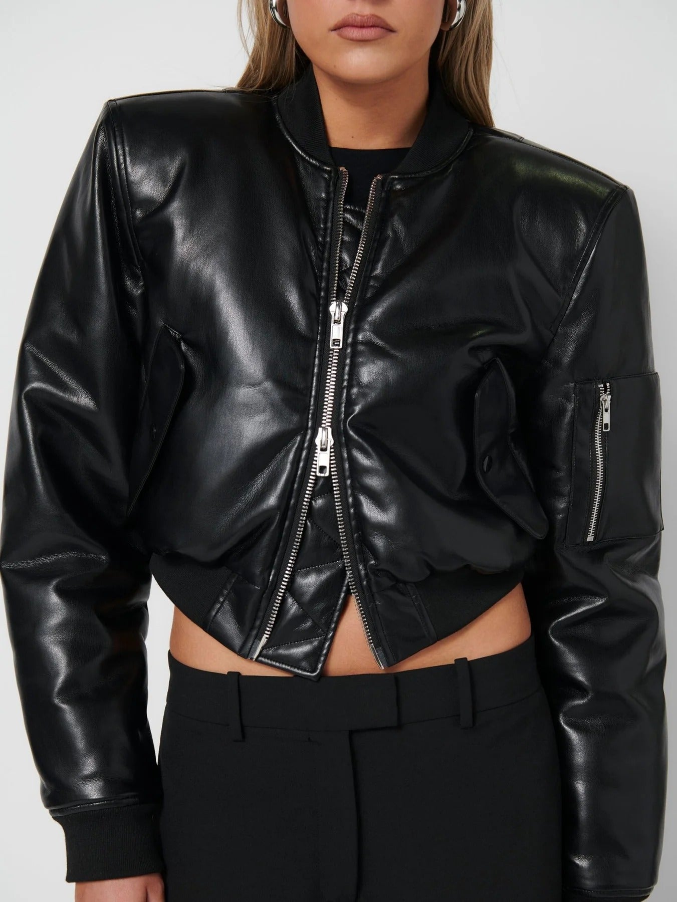 Axel Bomber Jacket - Black - SHOPJAUS - JAUS