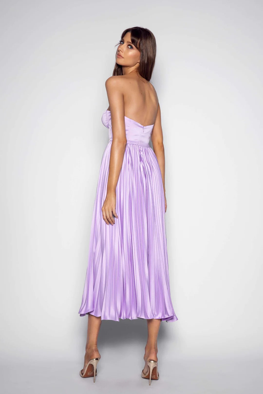 elle purple dress Elle Fanning's Purple Vivienne Westwood Corset Dress