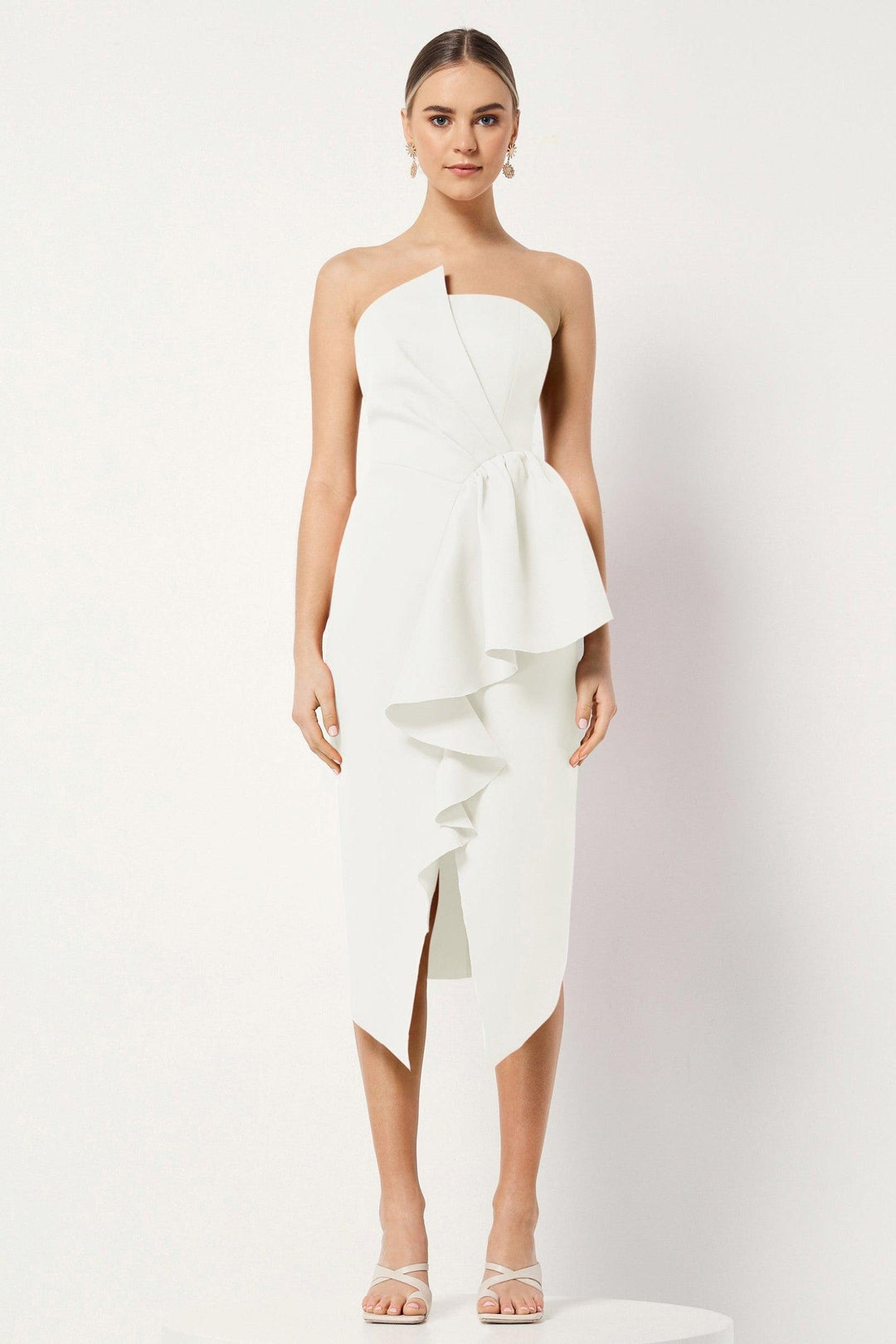 elliatt white dress Elliatt Livia Tiered Mini Dress- White – MAC Collection