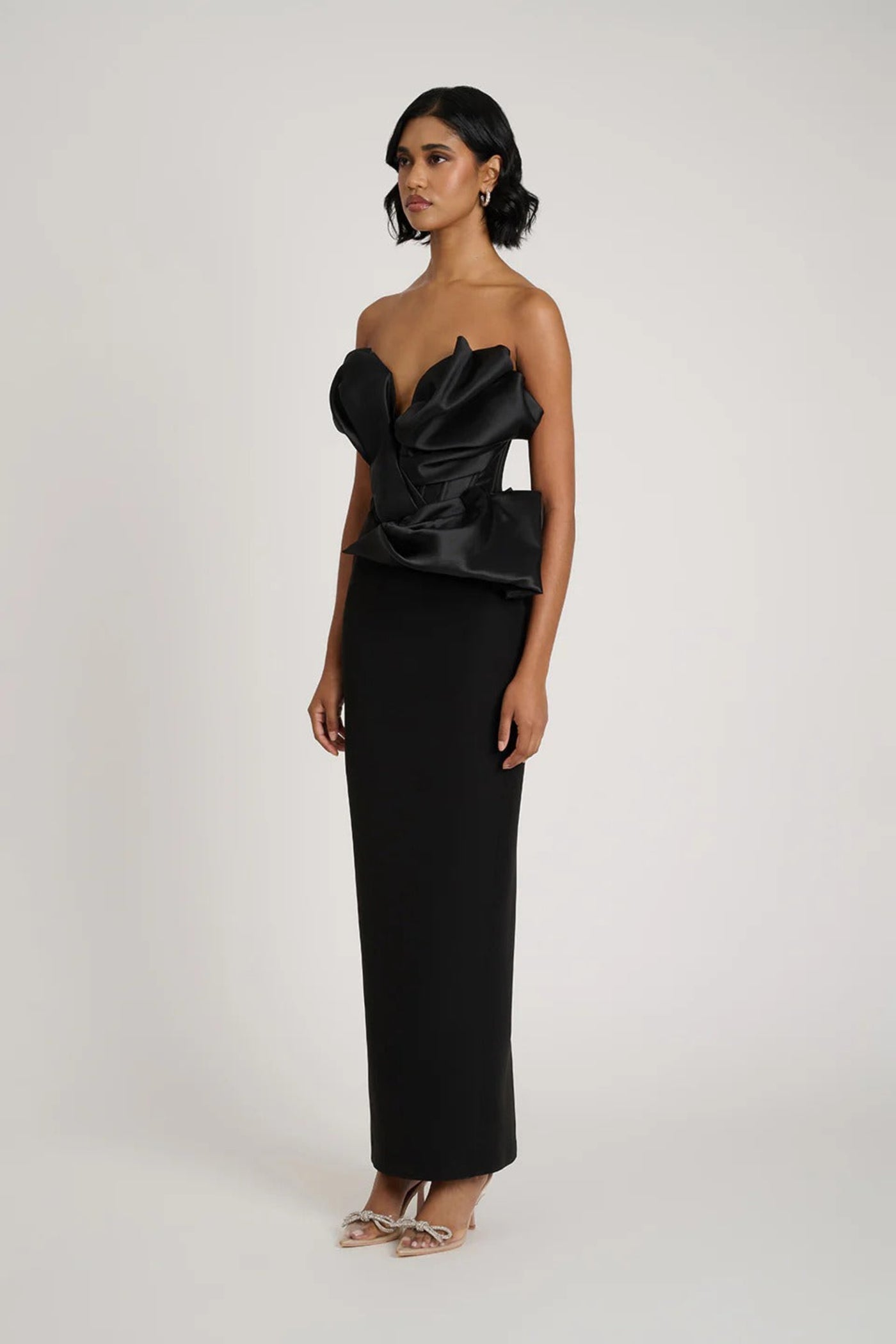 Auri Gown - Black