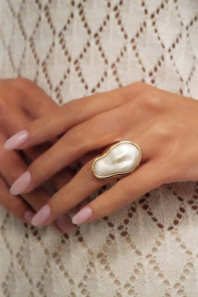 Sea-born Pearl Ring - Pearl