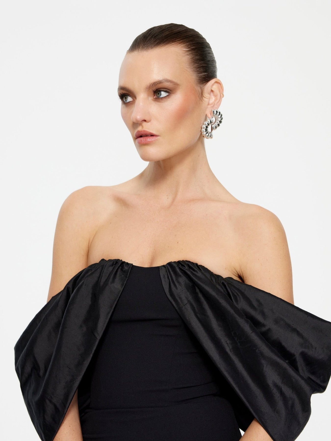 Marilyn Gown - Black - SHOPJAUS - JAUS