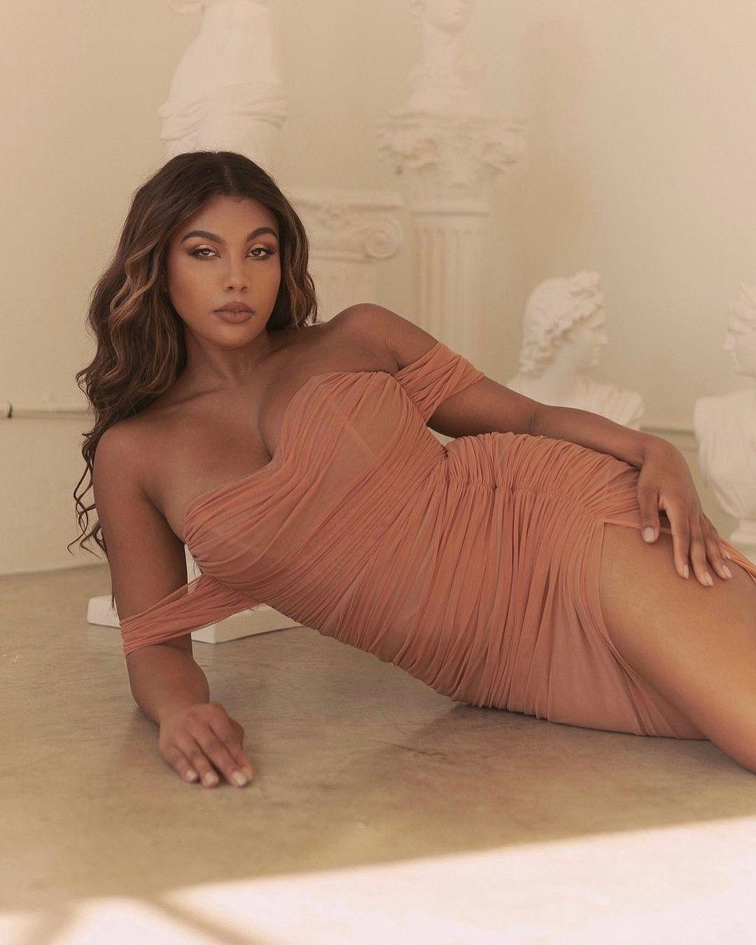 tan mesh dress Nookie Dita Mesh Gown - Tan/Nude