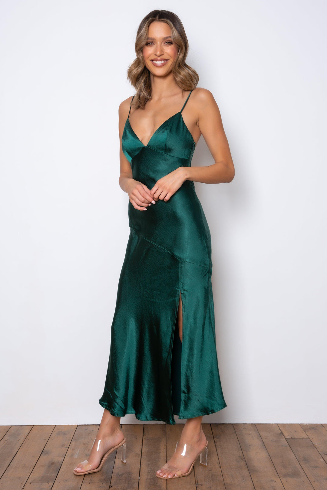 zelda green dress Zelda in green dress   Yodayo